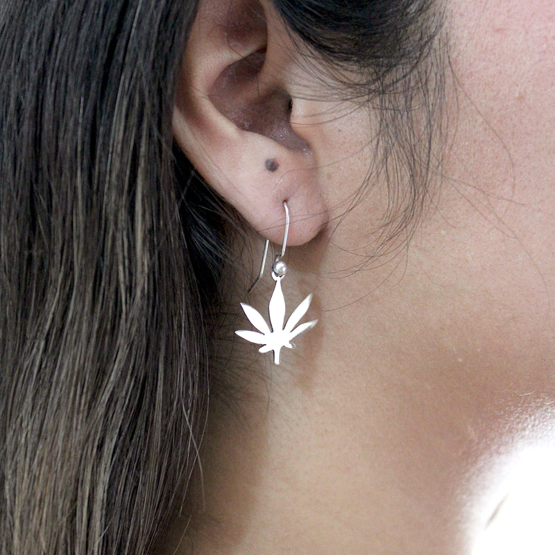 Aretes Hoja Marihuana Plata 925