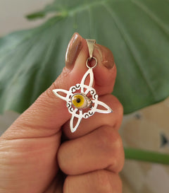 Dije Nudo de Brujas con Ojo Turco Verde Azul Amarillo Plata 925