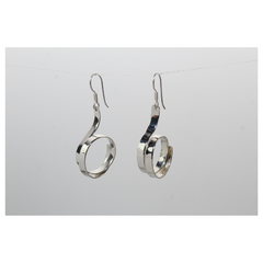 Arete Largo Minimalista Plata 925